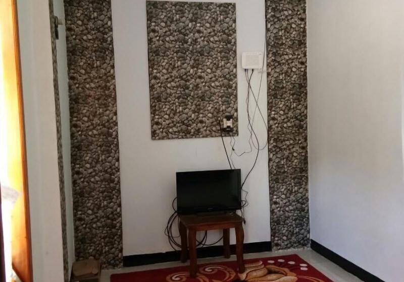 ベッドアンドブレックファースト Agung Safira Homestay