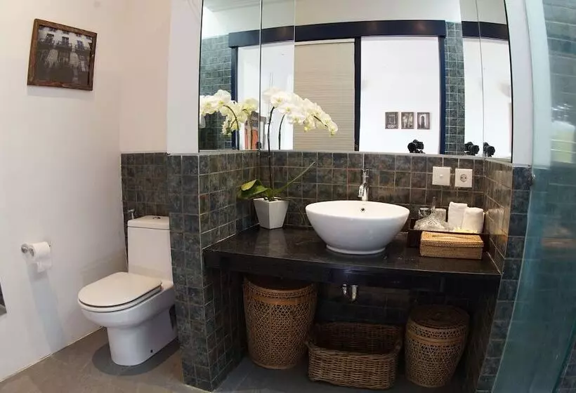 Aamiaismajoitus (B&B) Canggu Villa & Cooking Retreat