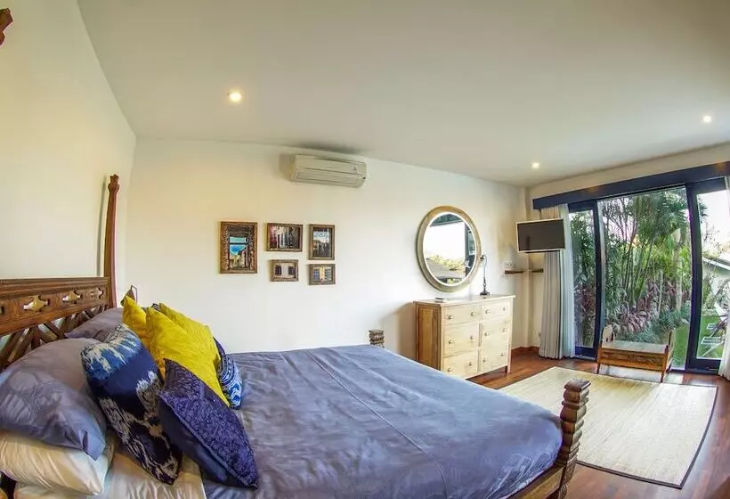 Aamiaismajoitus (B&B) Canggu Villa & Cooking Retreat