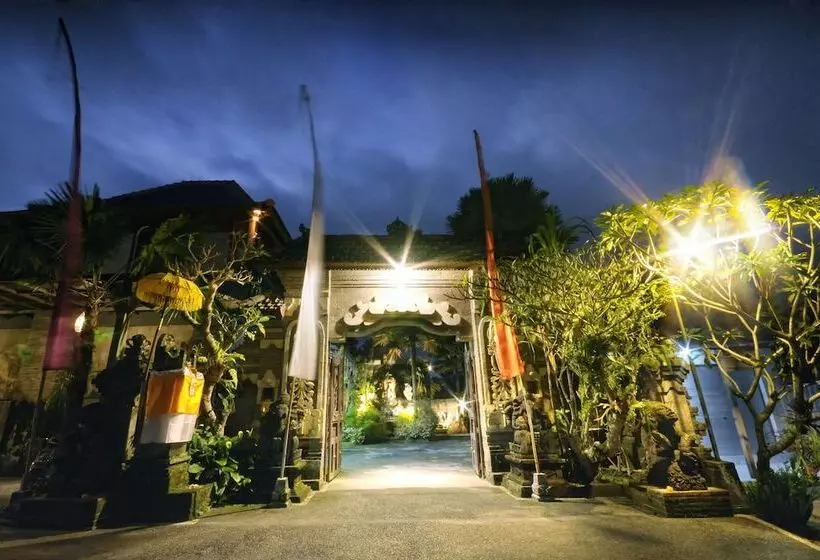ベッドアンドブレックファースト Dukuh Sebatu Resort & Villa