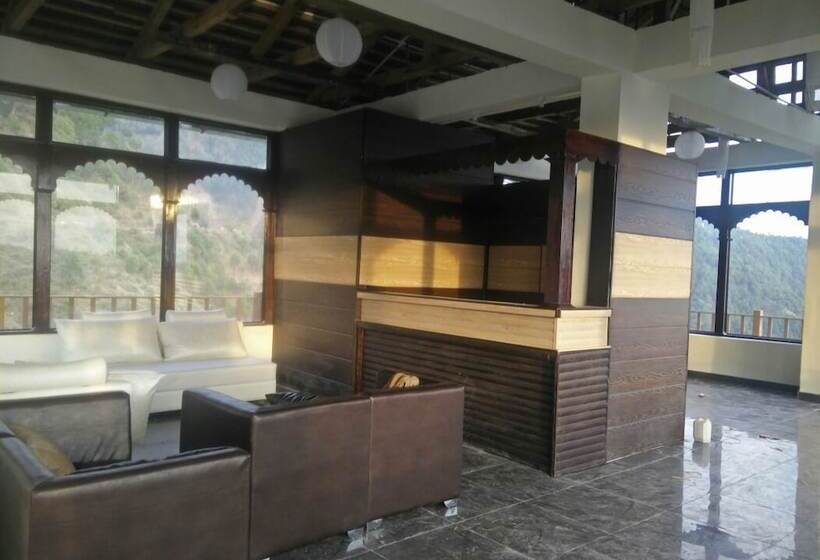 酒店 Atithis Resort