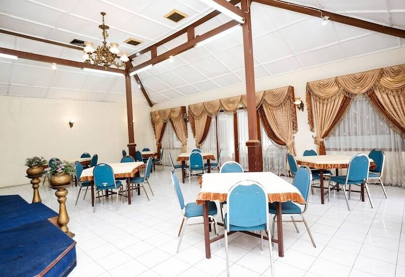 فندق Griya Kencana By Oyo Rooms