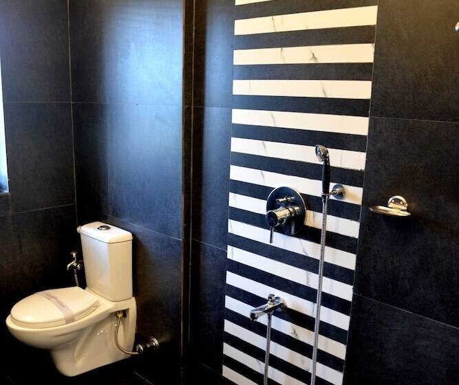 בית מלון כפרי La Sella Resort By Ashoka