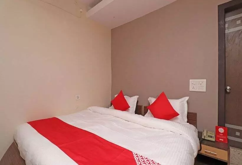 Hotelli Samrat By Oyo Rooms