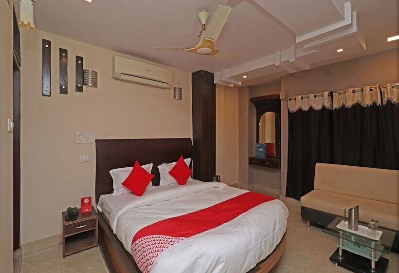 Hotel Samrat By Oyo Rooms