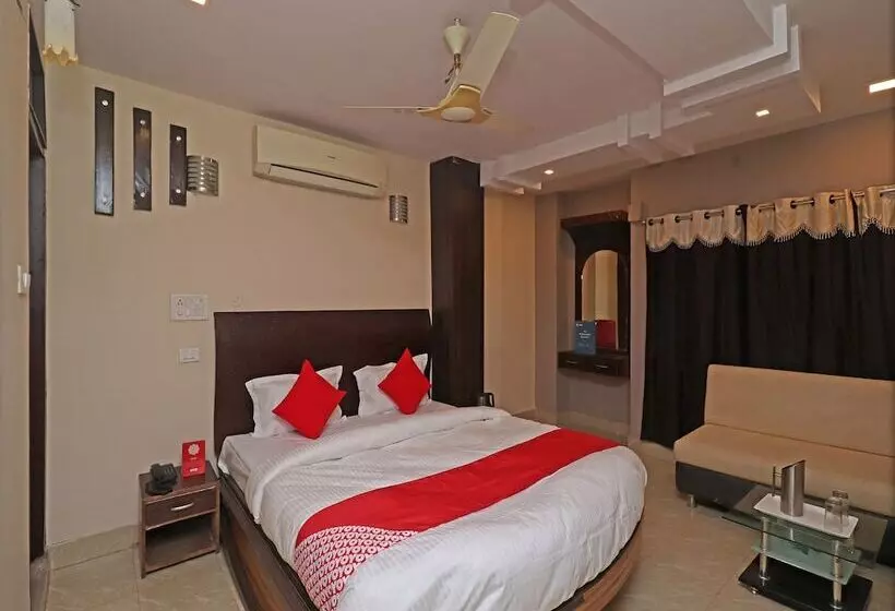 Hotelli Samrat By Oyo Rooms