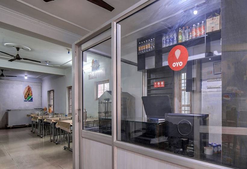 酒店 Stay Well By Oyo Rooms