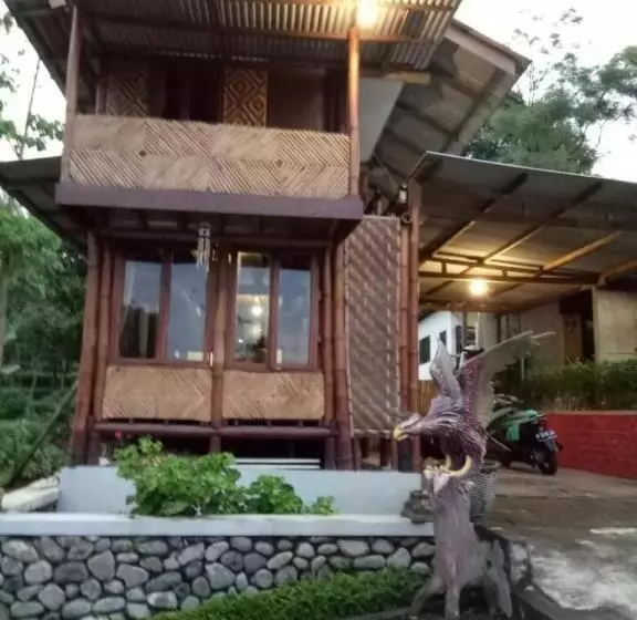 Majatalo Kahyuna Guesthouse