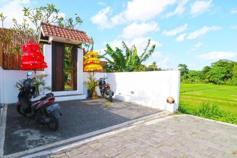 ペンション Pererenan Nengah Guest House Canggu