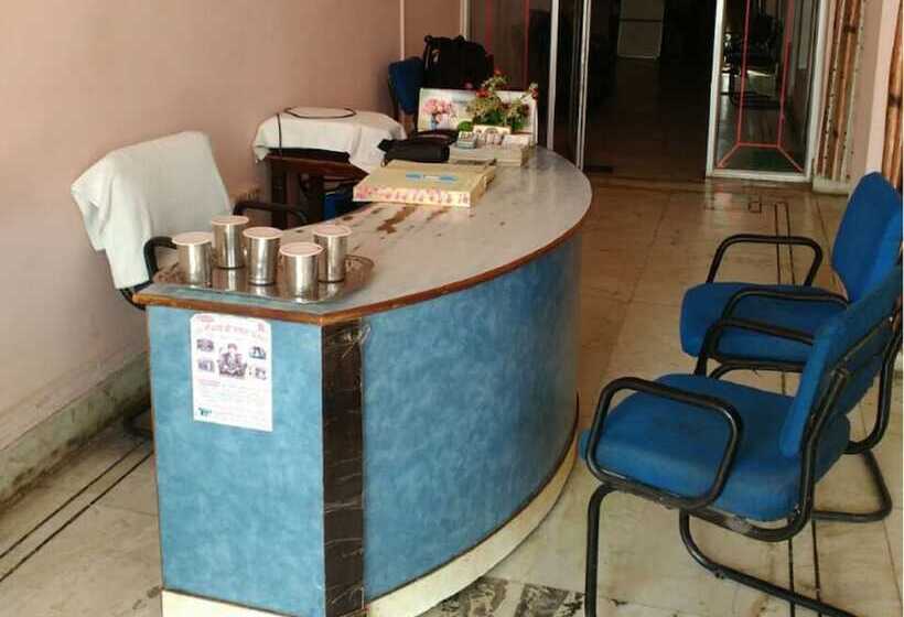 פנסיון Rama Palace