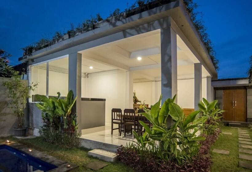 펜션 Sari Agung Guest House