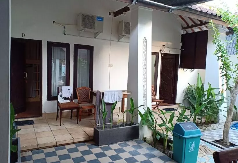 Pudi Dormitory   Hostel