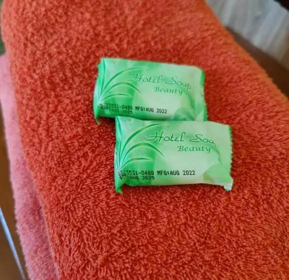 ユースホステル Alamku Bungalow