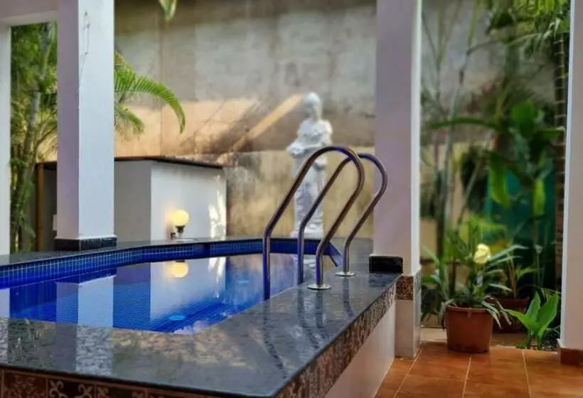 ベッドアンドブレックファースト Pinnacle Countryside With Plunge Pool