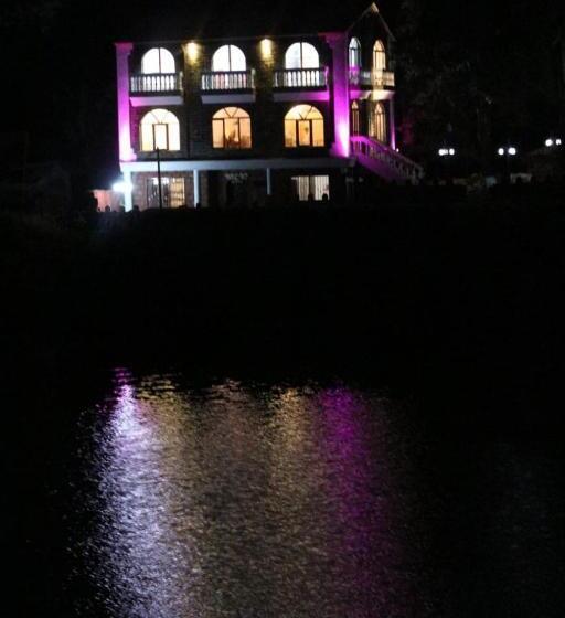 酒店 Magadh ,in Fort Panhala