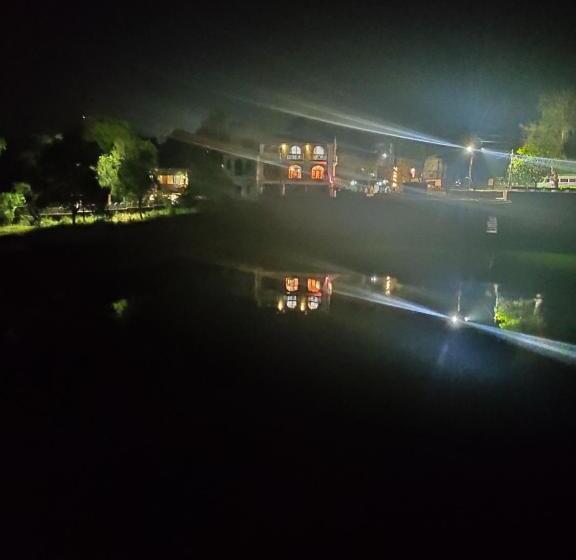 酒店 Magadh ,in Fort Panhala