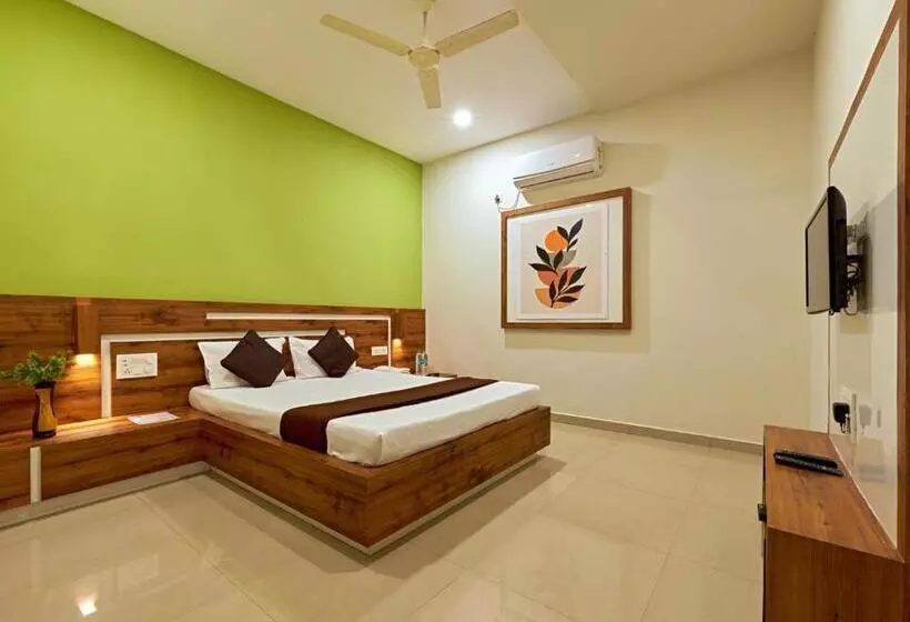 Hotelli Serenity Resort Panhala