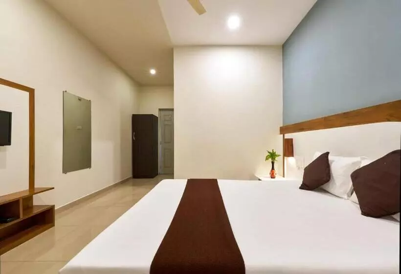 Hotelli Serenity Resort Panhala