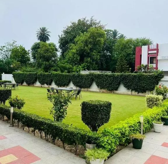 Hotelli Whistling Greens