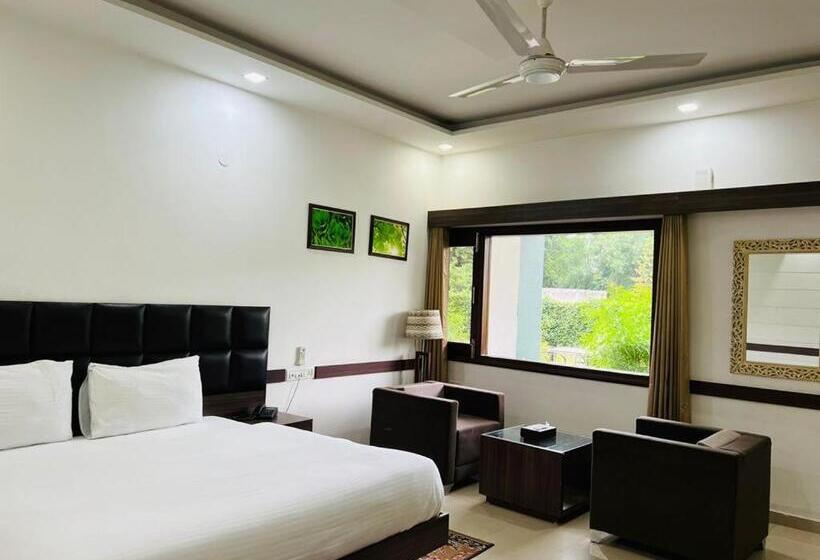 호텔 Whistling Greens