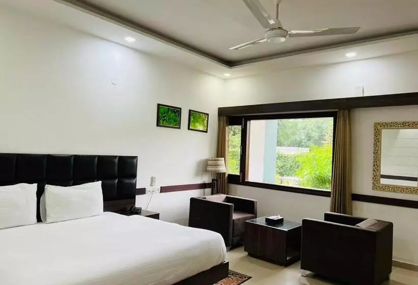 Hotelli Whistling Greens