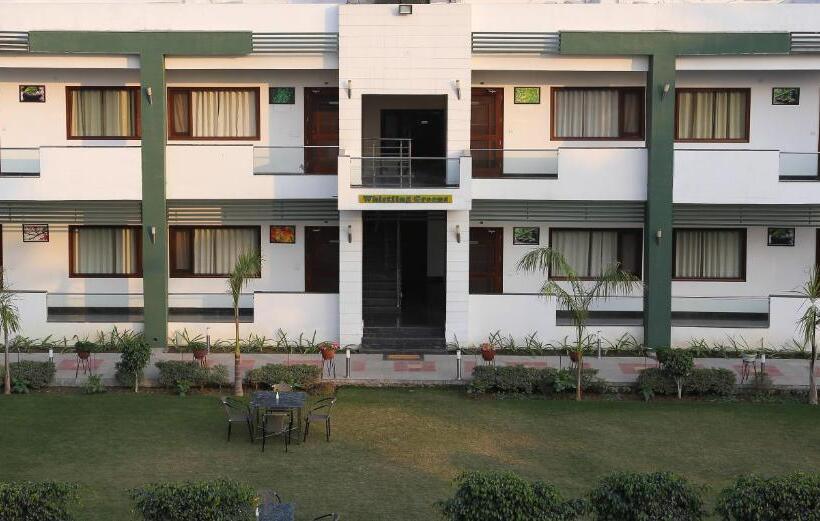 호텔 Whistling Greens