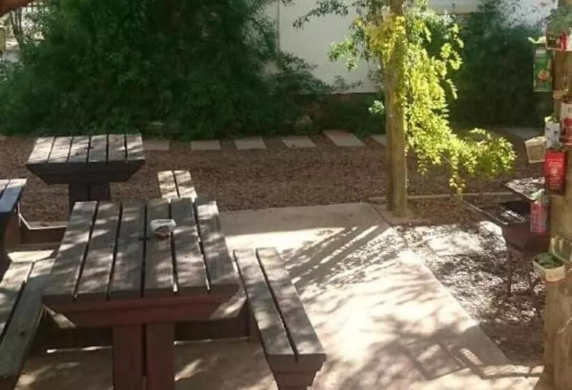 Majatalo Geluksdam Guest House