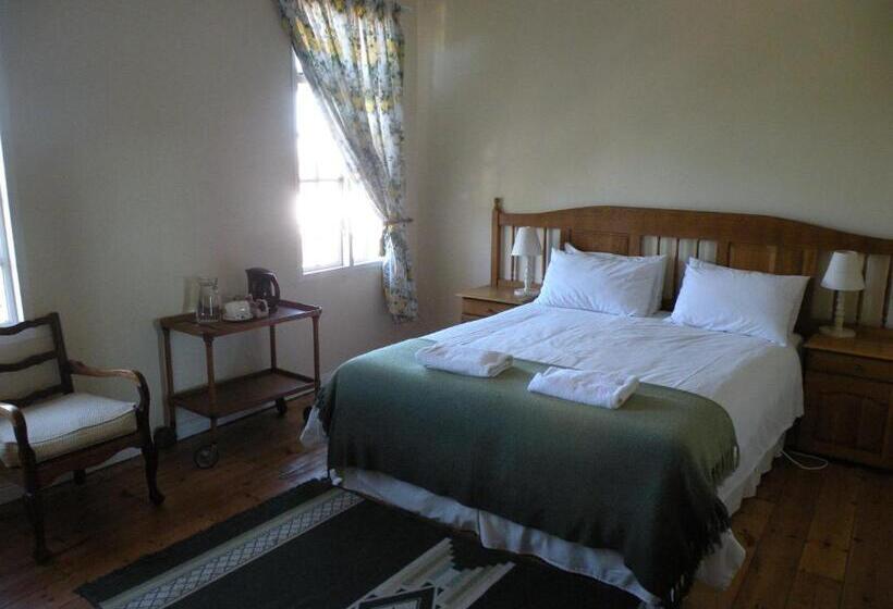 ペンション The Historic Pig And Whistle Inn