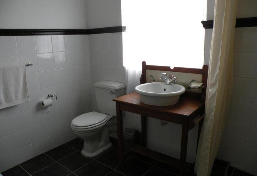 펜션 The Historic Pig And Whistle Inn