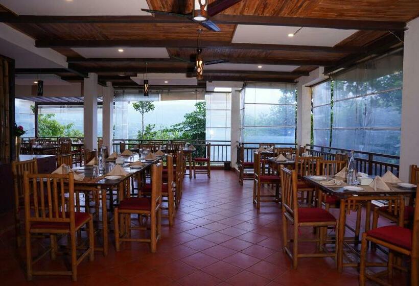 리조트 Forest Escapes Koyna