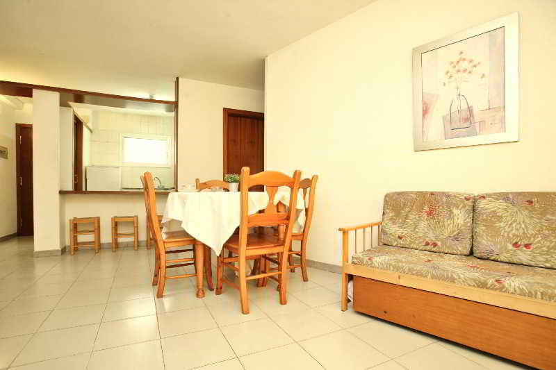 Apartamentos Sol Daurat