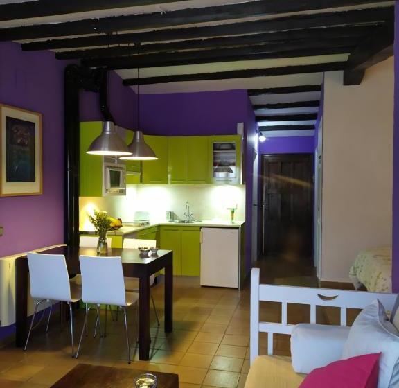 Apartamentos La Iguana