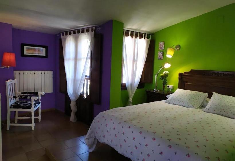 Apartamentos La Iguana