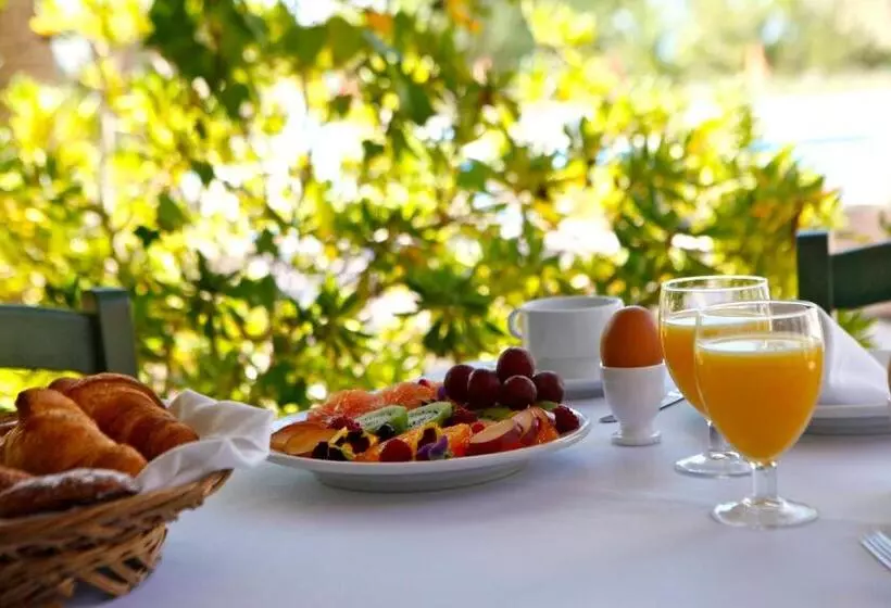 簡易ホテル Ca Marí