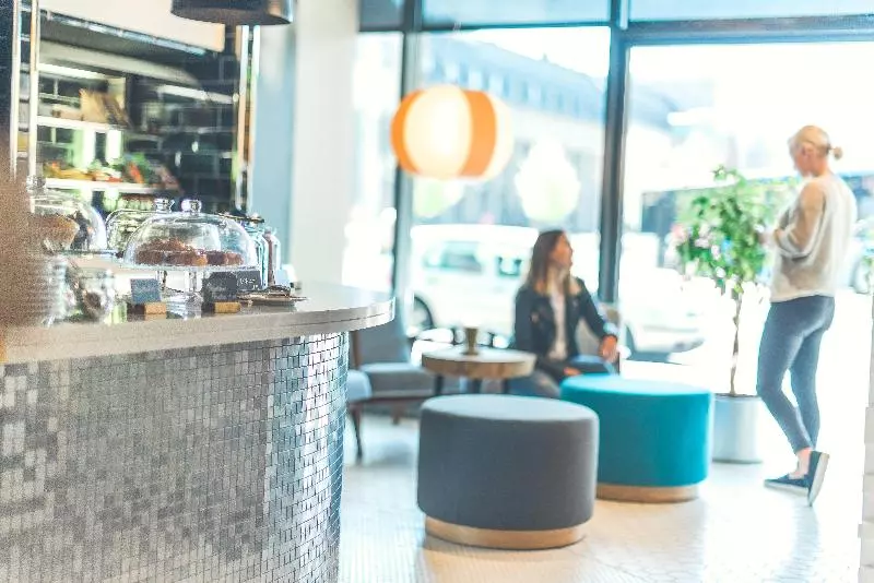 בית מלון כפרי Holiday Inn Helsinki City Centre, An Ihg