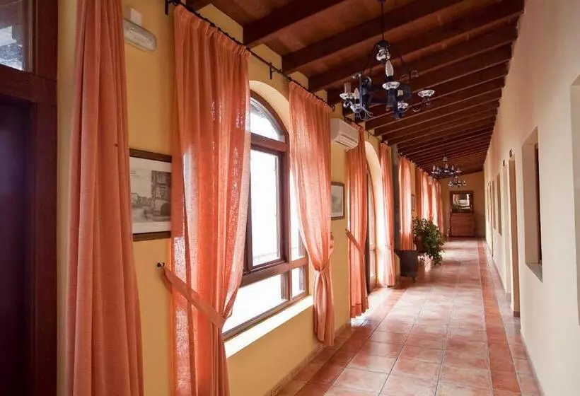 هتل Hospederia Las Calzadas