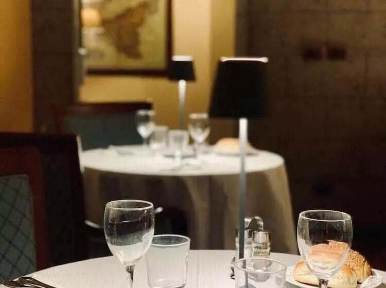 酒店 Massimo Plaza