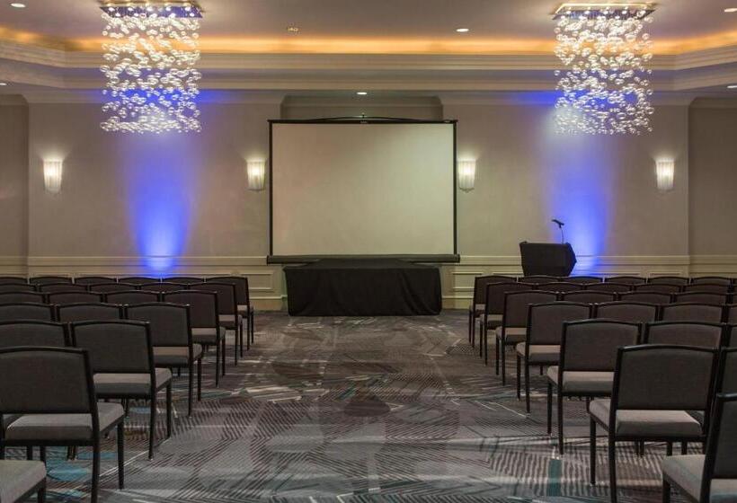 ホテル Renaissance Meadowlands