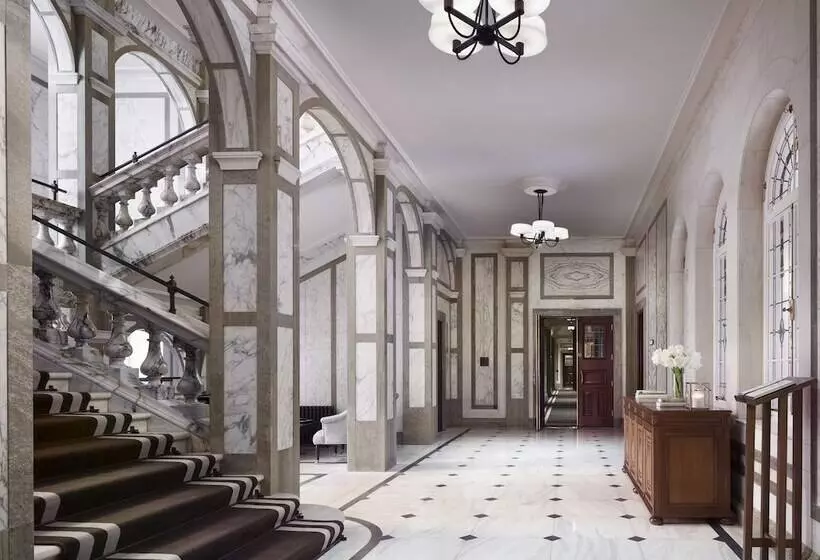 هتل Rosewood London