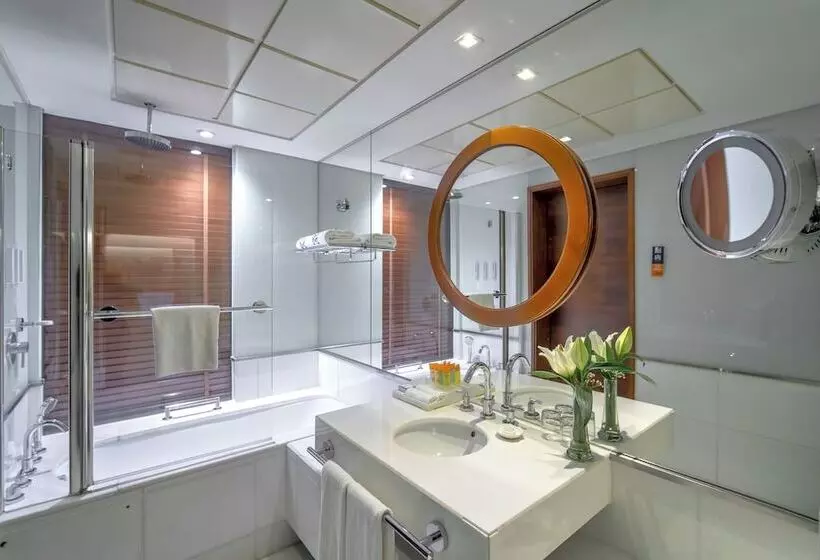 Majestic Premier Hotel Burdubai