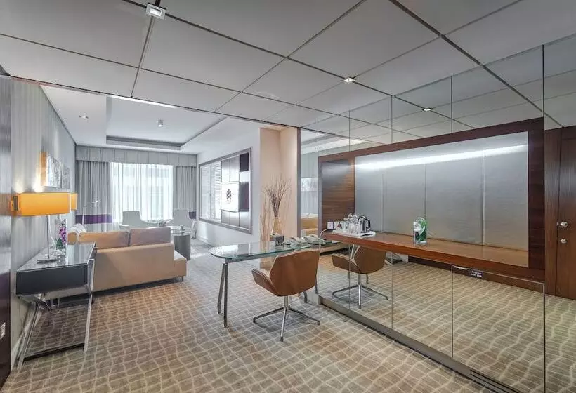 Majestic Premier Hotel Burdubai