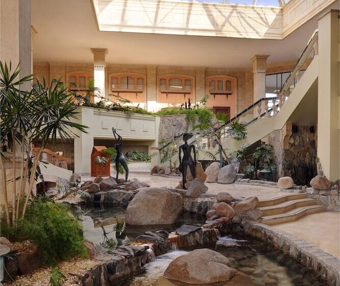 Naama Bay Promenade Beach Resort Managed by Accor