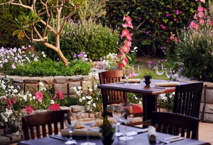 Naama Bay Promenade Beach Resort Managed by Accor