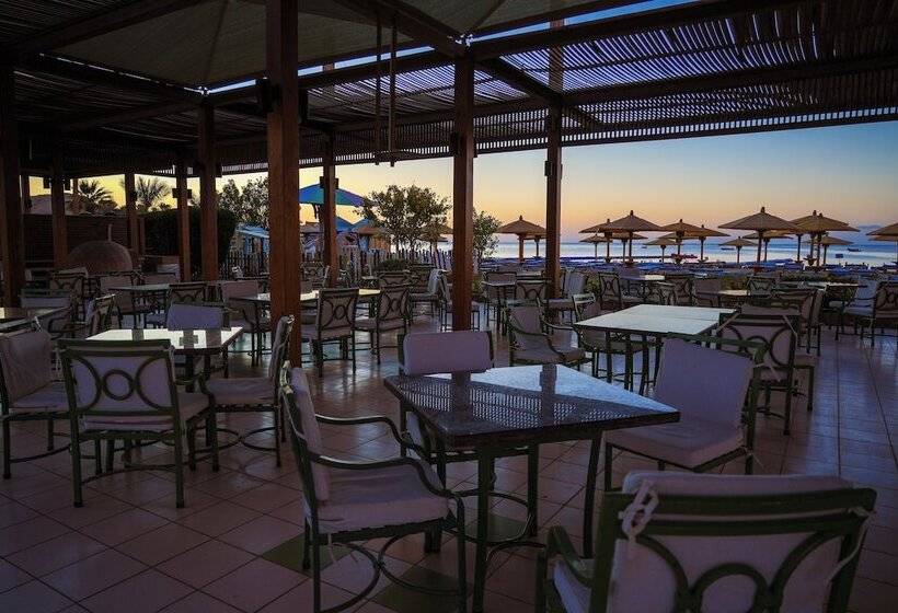 Naama Bay Promenade Beach Resort Managed by Accor