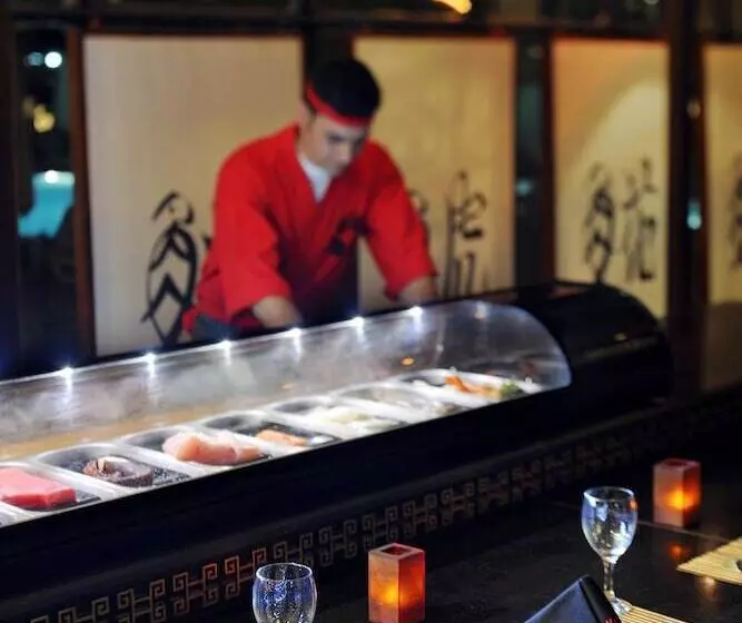 Naama Bay Promenade Beach Resort Managed by Accor