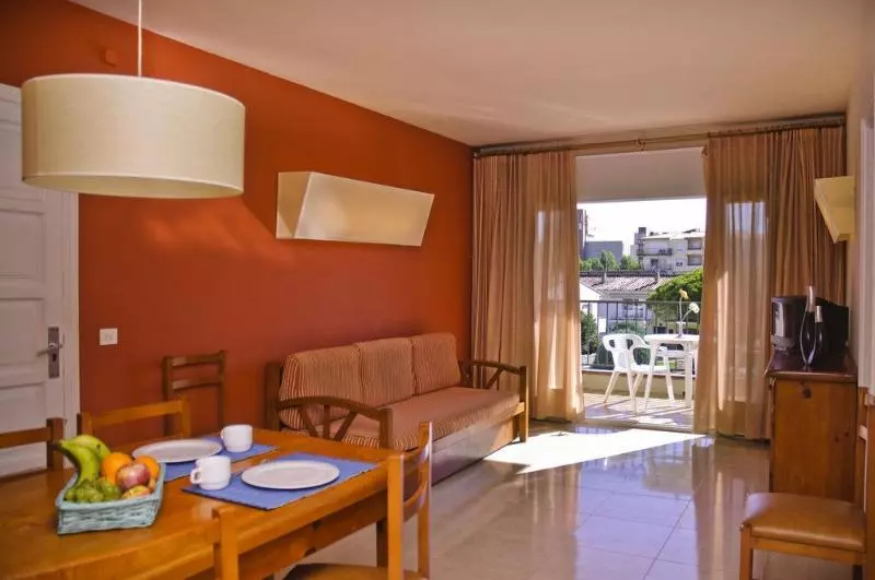 Rvapartaments Tropic