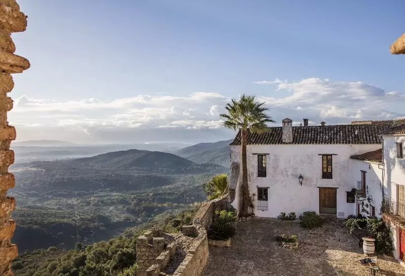 Tugasa Castillo De Castellar