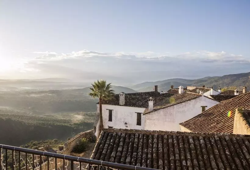 Tugasa Castillo De Castellar