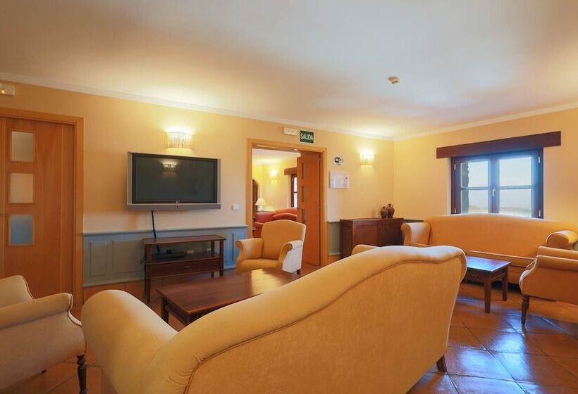 Tugasa Castillo De Castellar