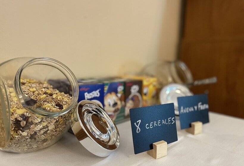 Tugasa Castillo De Castellar